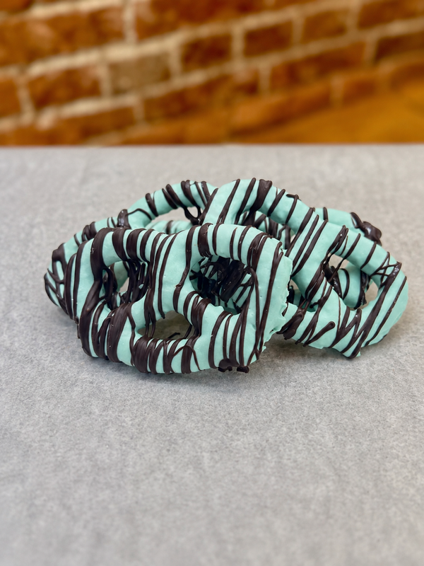 Mint Chocolate Pretzels